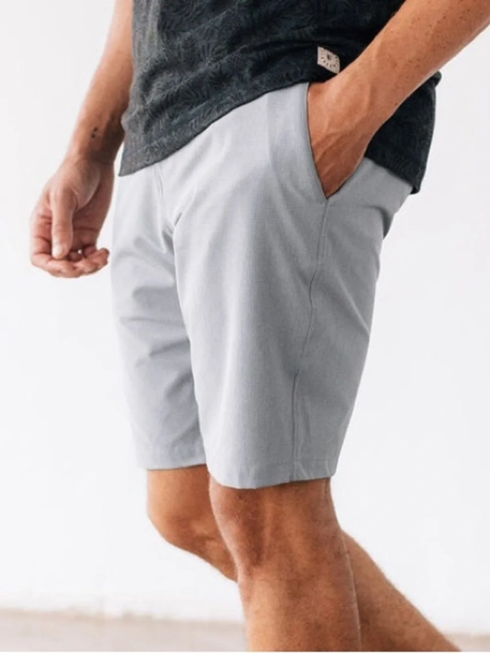 Linksoul Boardwalker AC Short Grey Perforated Fabric 9” Inseam Golf Sporty 34